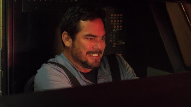 AirplaneVsVolcano (28)